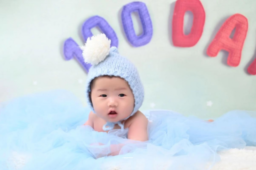 梅河口宝宝头稳最晚是几个月